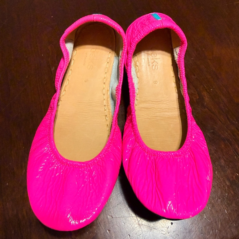 Tieks Pop Pink Neon Ballet Flats